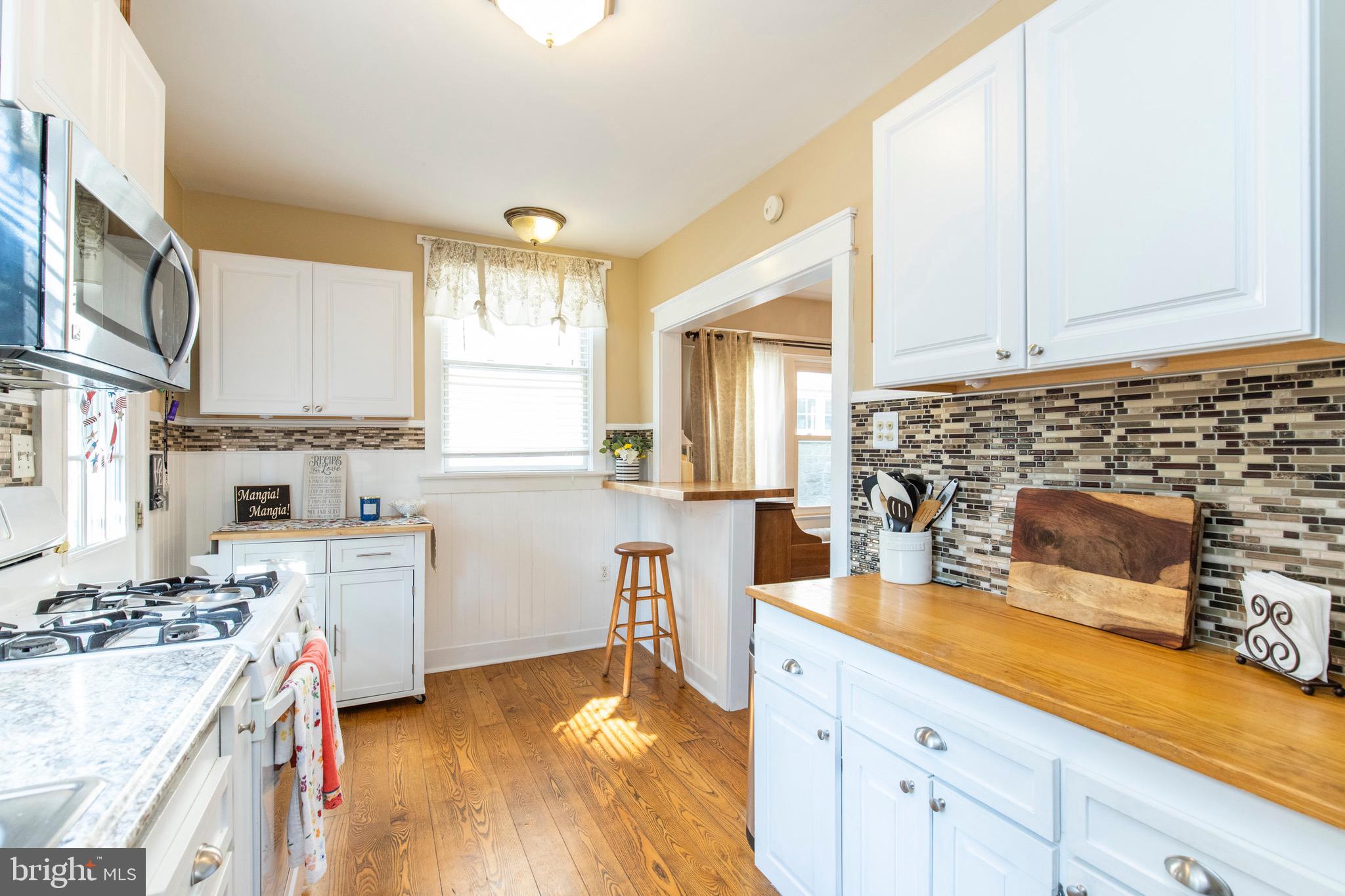 232 Ballymore Road Springfield, PA 19064 - Photo 11 of 26