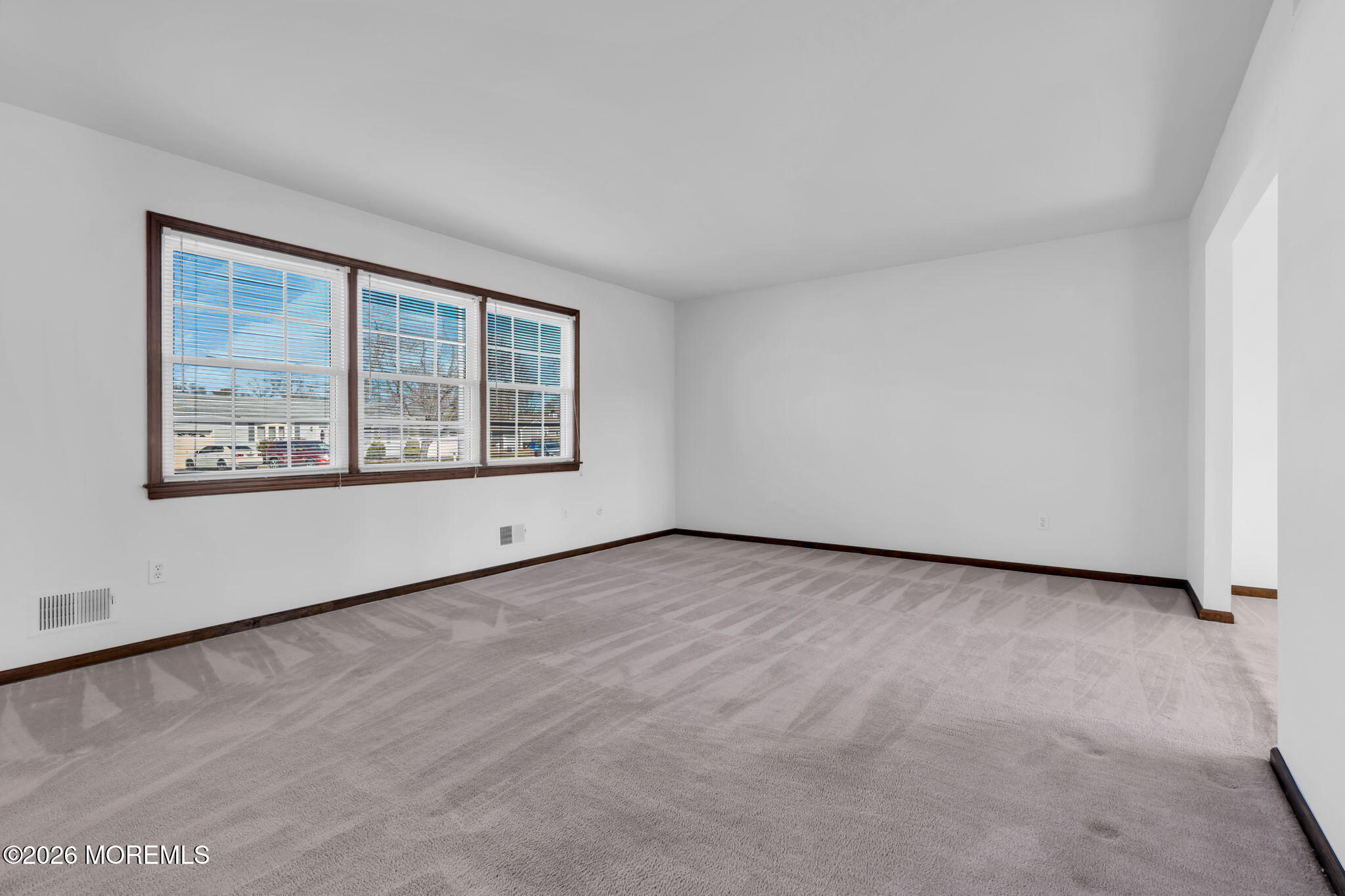 593 Leanora Street Brick, NJ 08723 - Photo 12 of 48 13-web-or-mls-DSC02589