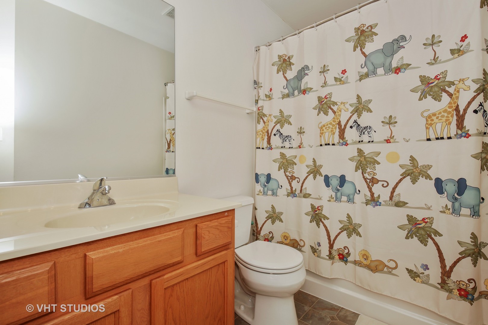 914 Clover Lane Pingree Grove, IL 60140 - Photo 11 of 13