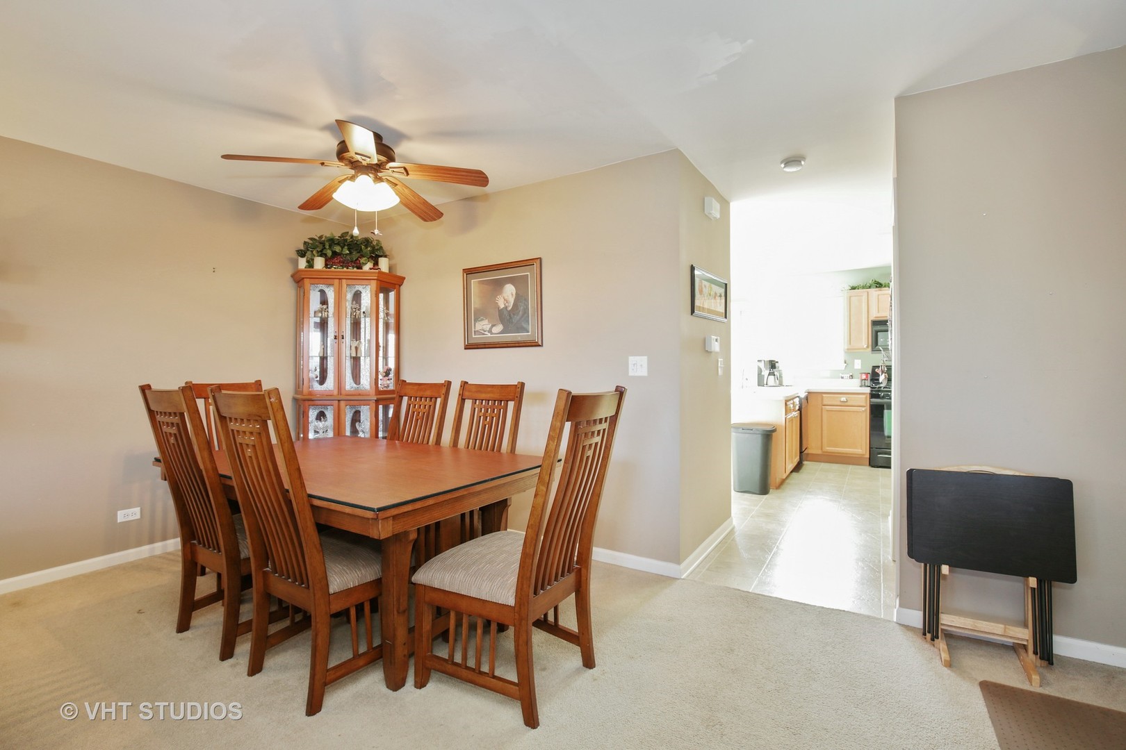 914 Clover Lane Pingree Grove, IL 60140 - Photo 5 of 13
