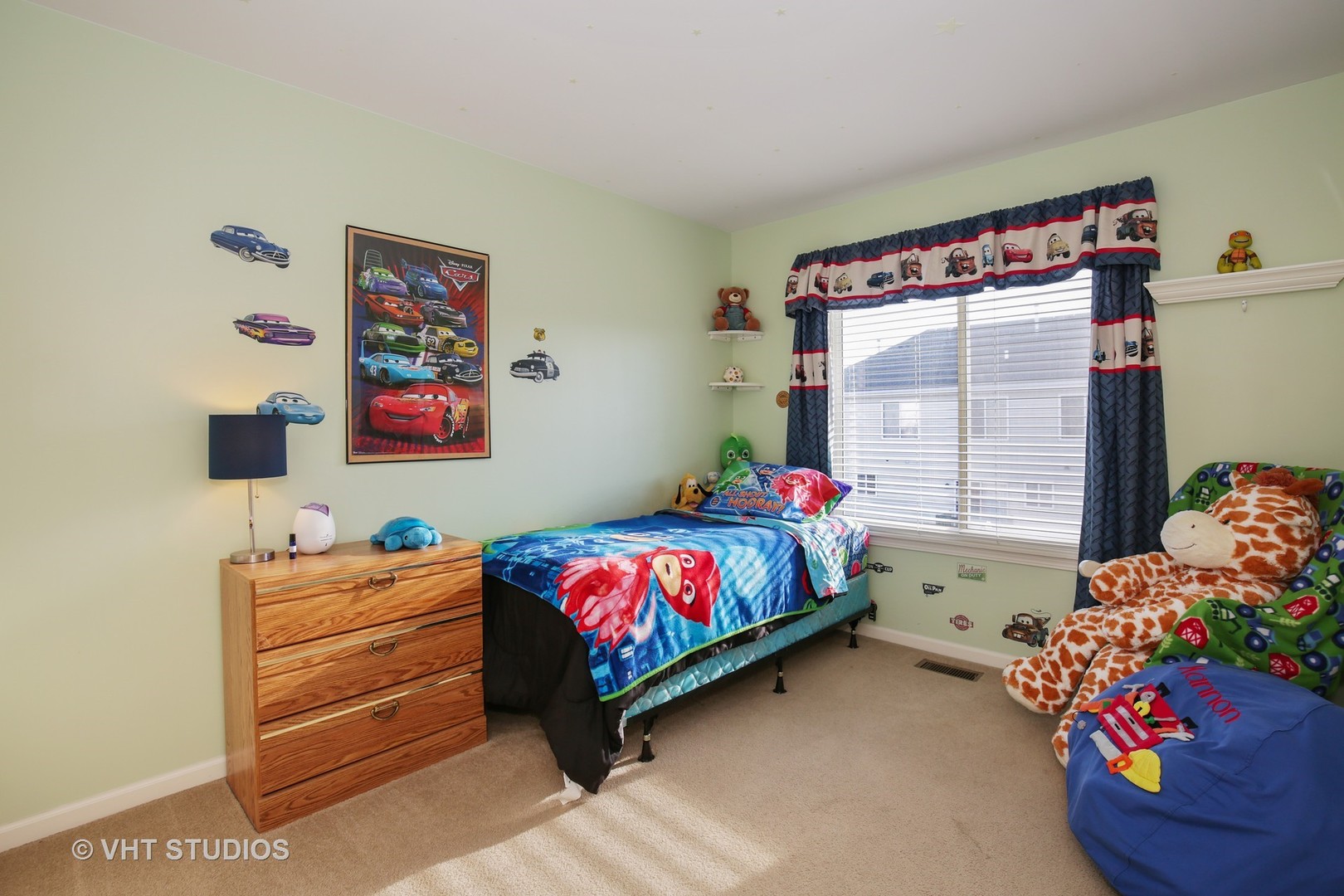 914 Clover Lane Pingree Grove, IL 60140 - Photo 10 of 13