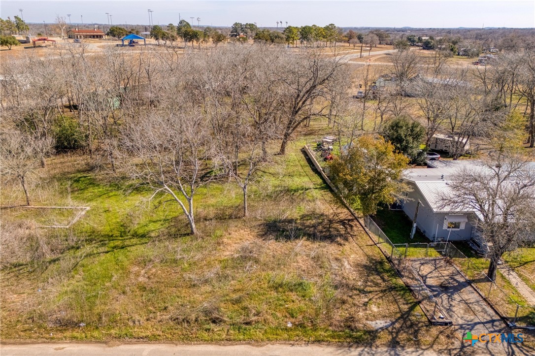 1018 North Hackberry Avenue Luling, TX 78648 - Photo 6 of 6