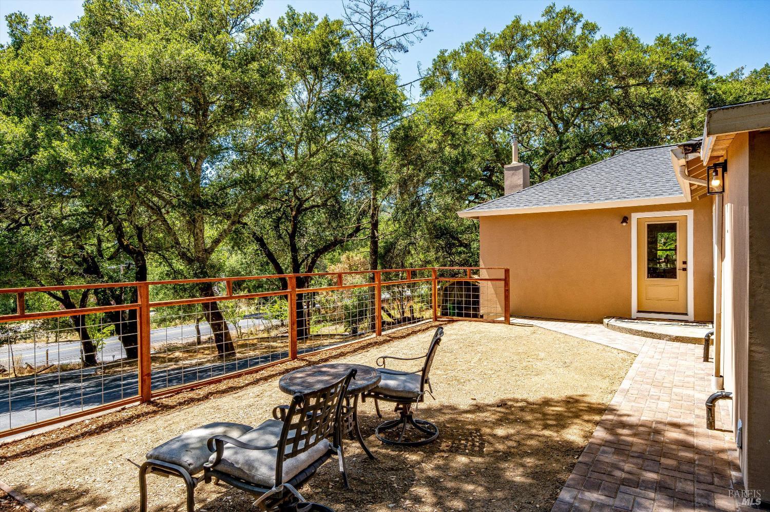 9342 Chalk Hill Road Healdsburg, CA 95448 - Photo 11 of 66