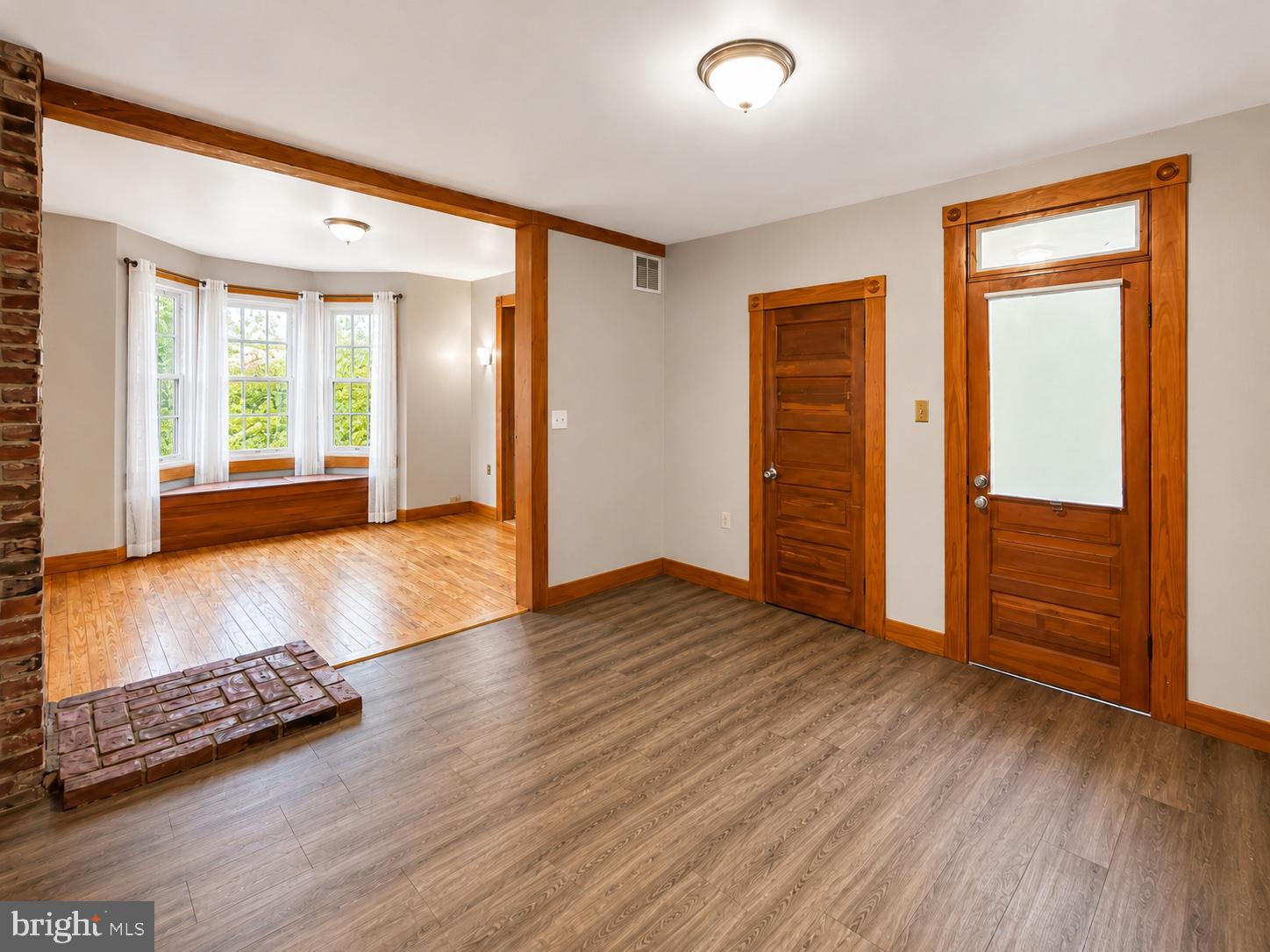 608 North Point Road Baltimore, MD 21224 - Photo 11 of 23