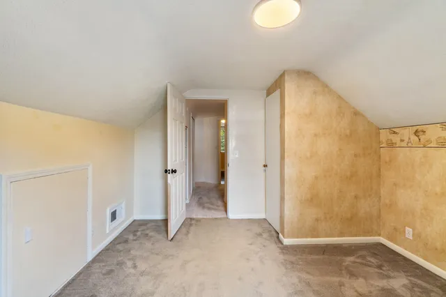 $207,500 | 4282 Woodworth Avenue, Holt, MI 48842