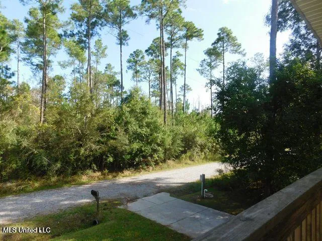 $1,800 | 4105 7th Street, Bay St. Louis, MS 39520