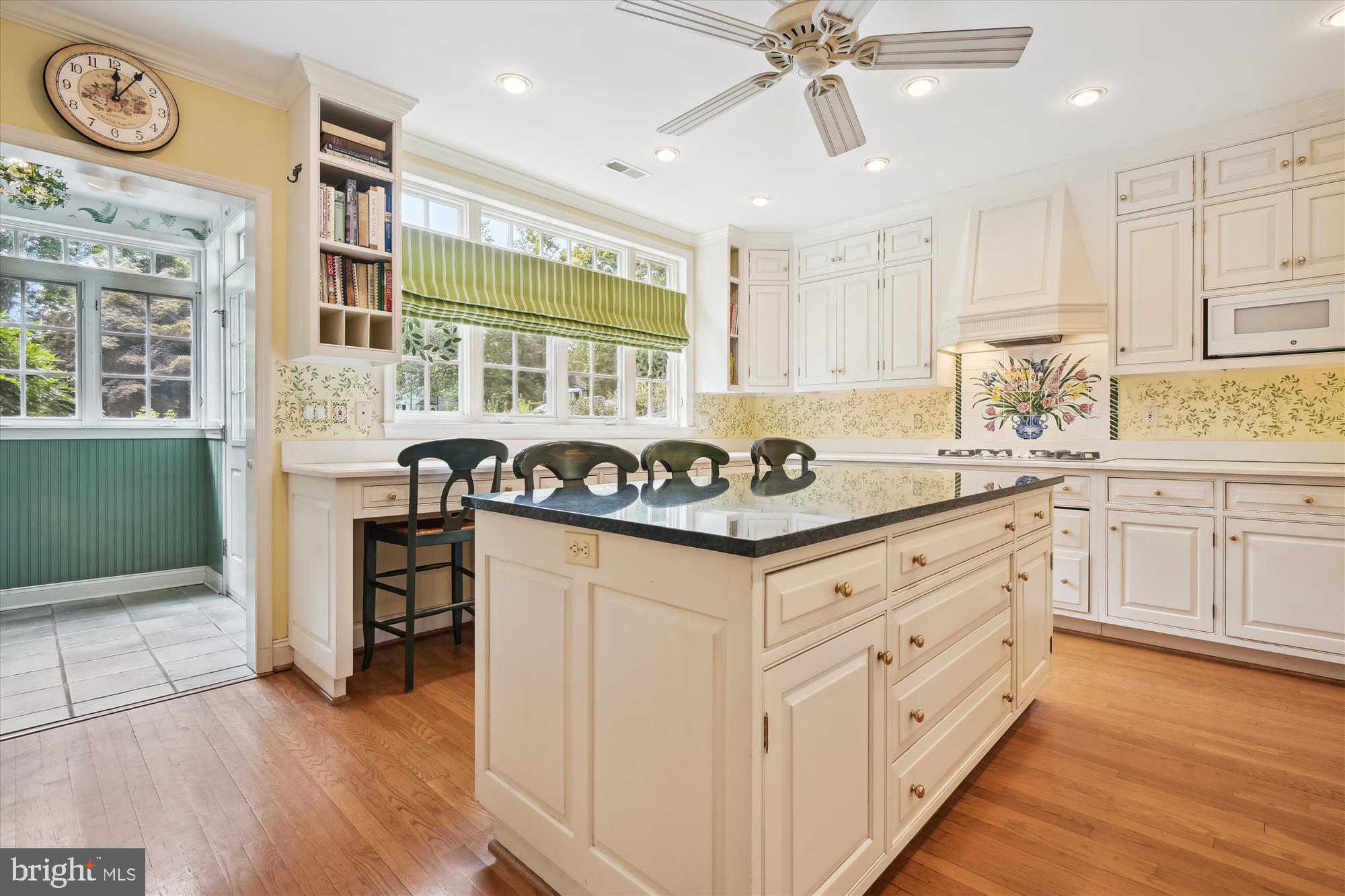 7809 Overbrook Road Towson, MD 21204 - Photo 20 of 95 Kitchen