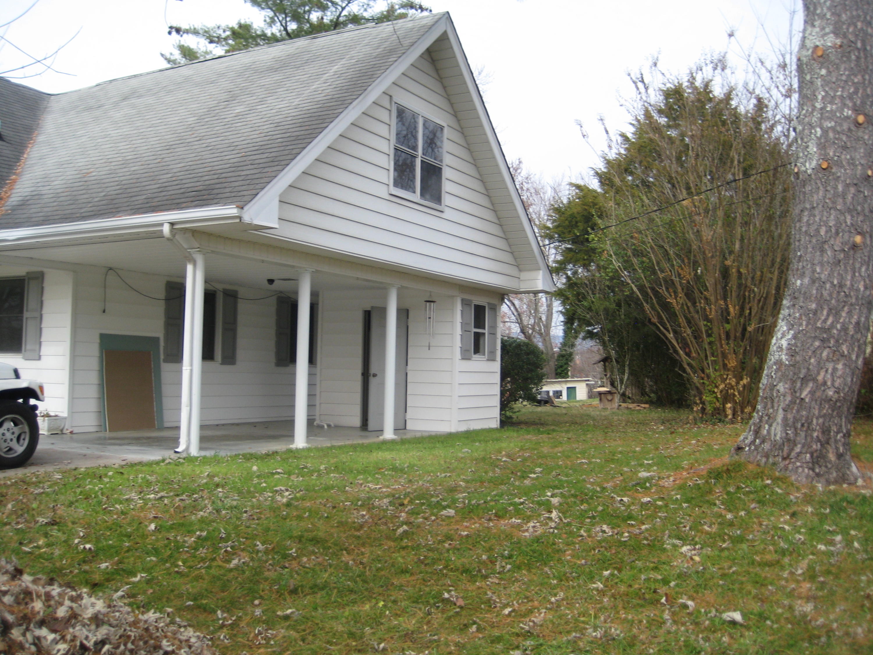 107 Parsons Road Oak Ridge, TN 37830 - Photo 4 of 23 IMG_0004