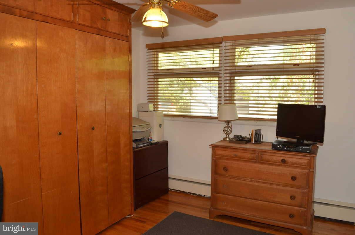 2723 Cedar Drive Riva, MD 21140 - Photo 15 of 26 Bedroom