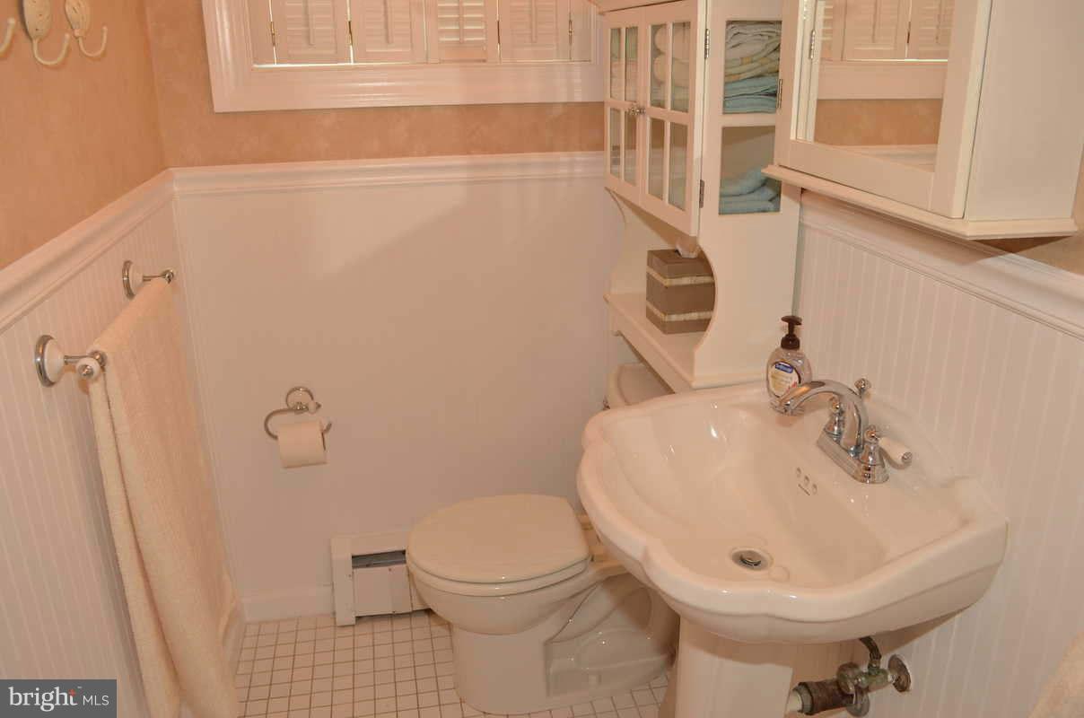 2723 Cedar Drive Riva, MD 21140 - Photo 16 of 26 Bath