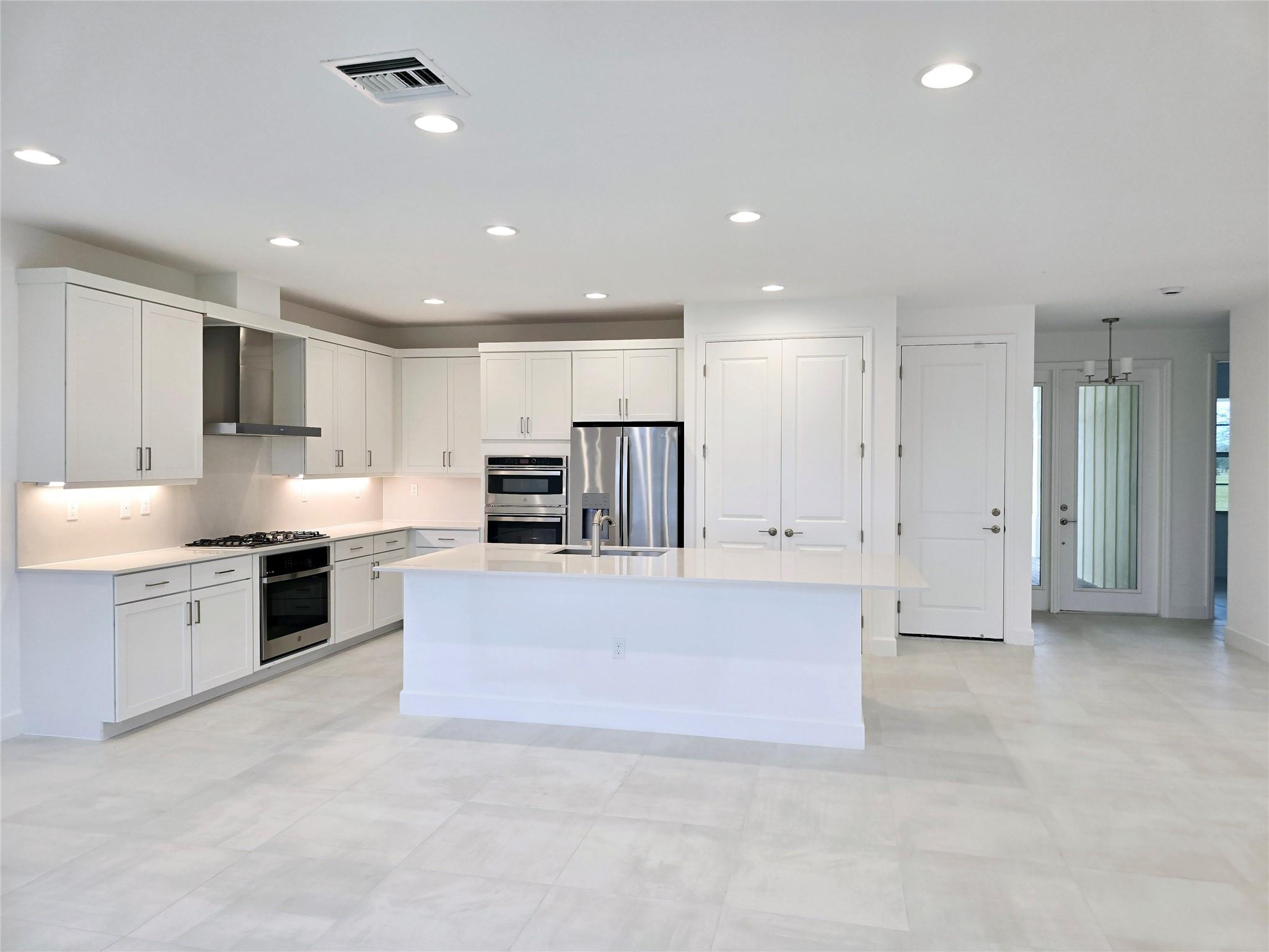 19143 Rolling Acrs Road Loxahatchee, FL 33470 - Photo 28 of 53 Photo 28