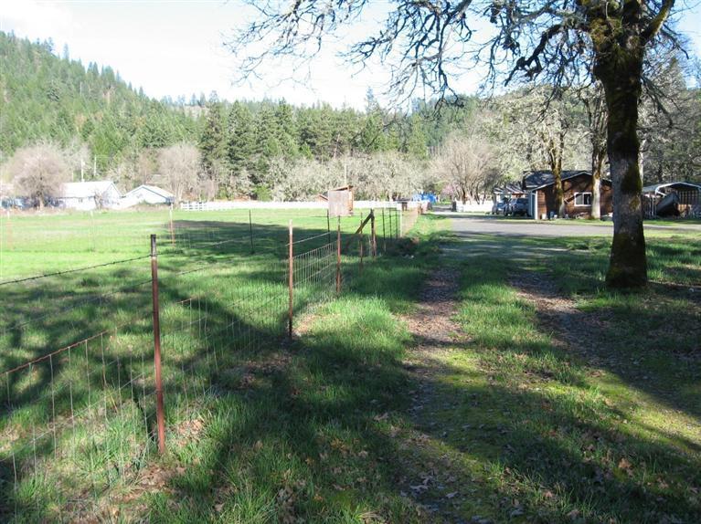 1836 Laurel Road Cave Junction, OR 97523 - Photo 17 of 23 Additional Photo