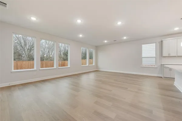 $329,990 | 624 Marcus Lane, Crowley, TX 76036