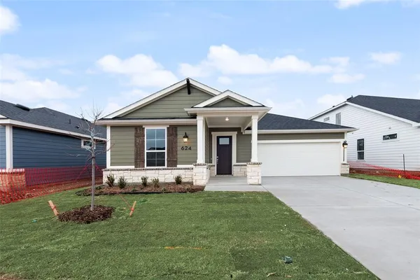 $329,990 | 624 Marcus Lane, Crowley, TX 76036