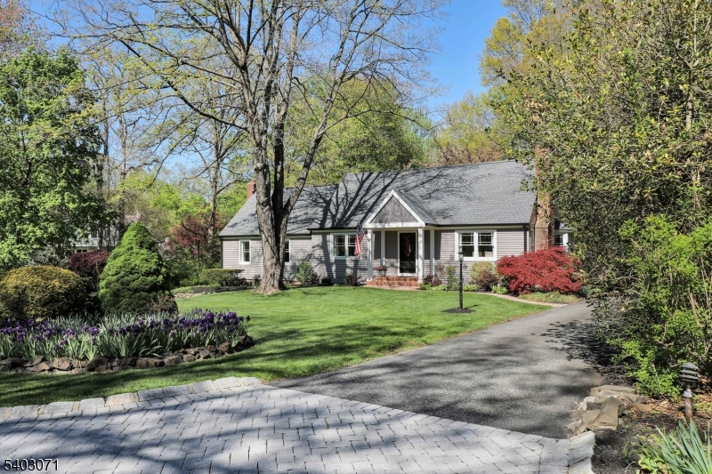 12 Rocky Lane Bernards, NJ 07920 - Photo 3 of 48