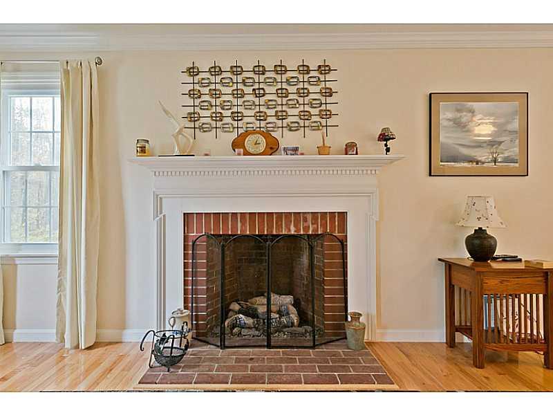 92 Clubhouse Road Wells, ME 04090 - Photo 10 of 29 Living Room. Gas log Fireplace