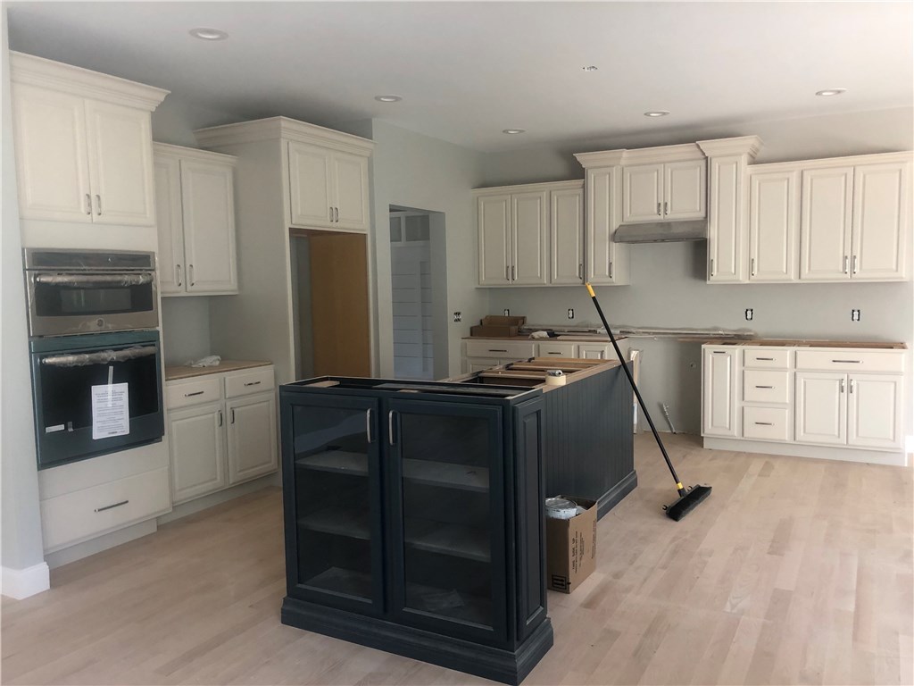 4 Shady Grove Road Hopkinton, RI 02832 - Photo 7 of 12