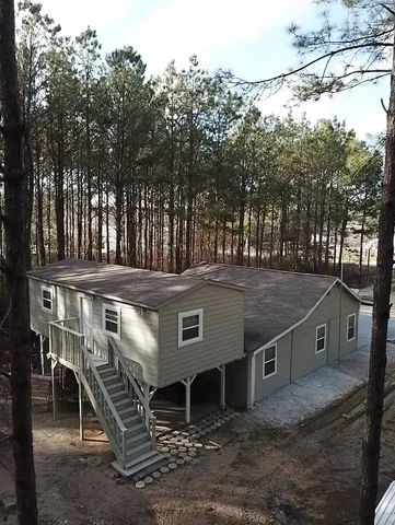 $2,200 | 58 County Road 3560, Cleveland, TX 77327