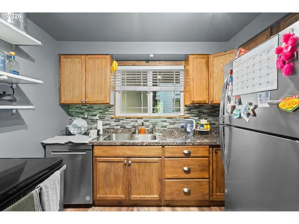 $255,000 | 29720 Southwest Courtside Drive, Unit 56, Wilsonville, OR 97070