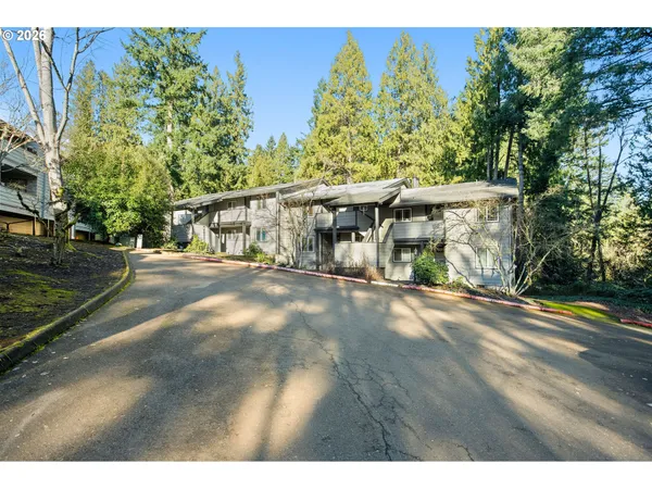 $255,000 | 29720 Southwest Courtside Drive, Unit 56, Wilsonville, OR 97070