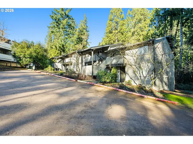 $258,000 | 29720 Southwest Courtside Drive, Unit 56, Wilsonville, OR 97070