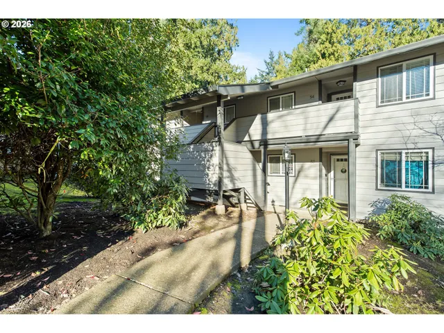 $258,000 | 29720 Southwest Courtside Drive, Unit 56, Wilsonville, OR 97070