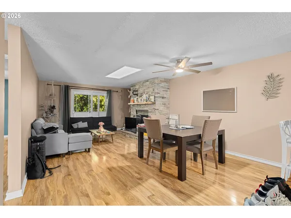 $255,000 | 29720 Southwest Courtside Drive, Unit 56, Wilsonville, OR 97070