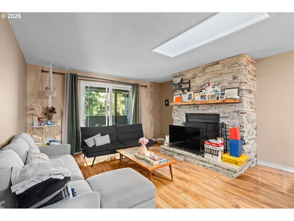 $255,000 | 29720 Southwest Courtside Drive, Unit 56, Wilsonville, OR 97070