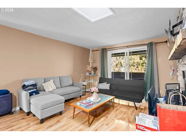 $258,000 | 29720 Southwest Courtside Drive, Unit 56, Wilsonville, OR 97070