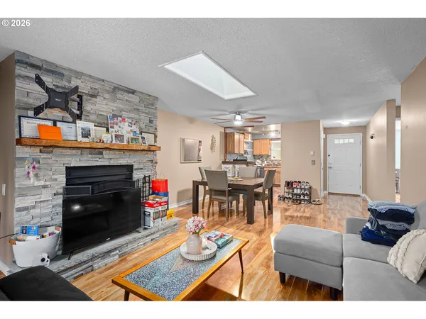 $255,000 | 29720 Southwest Courtside Drive, Unit 56, Wilsonville, OR 97070