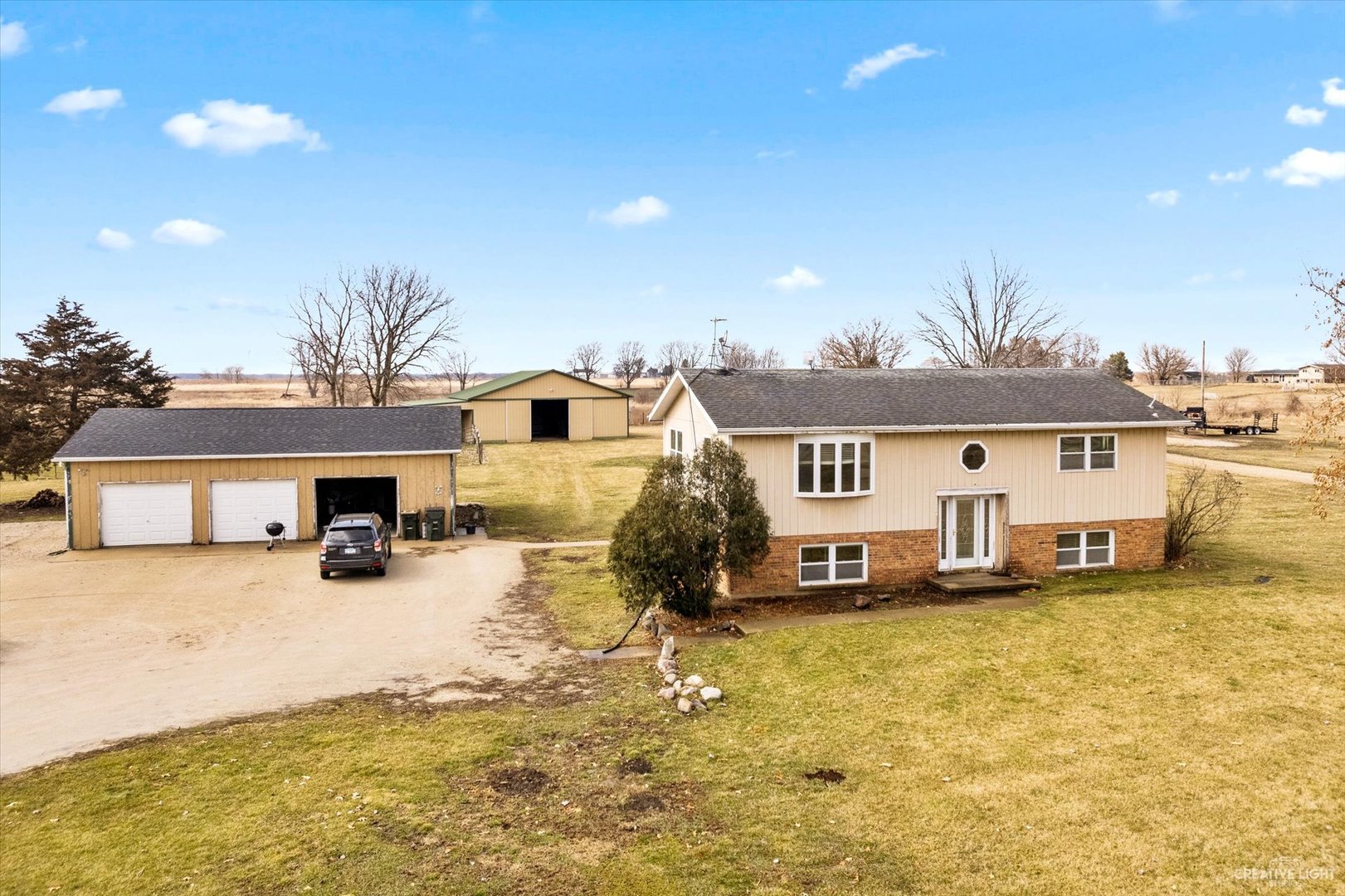 4433 East 29th Road Sandwich, IL 60548 - Photo 2 of 29