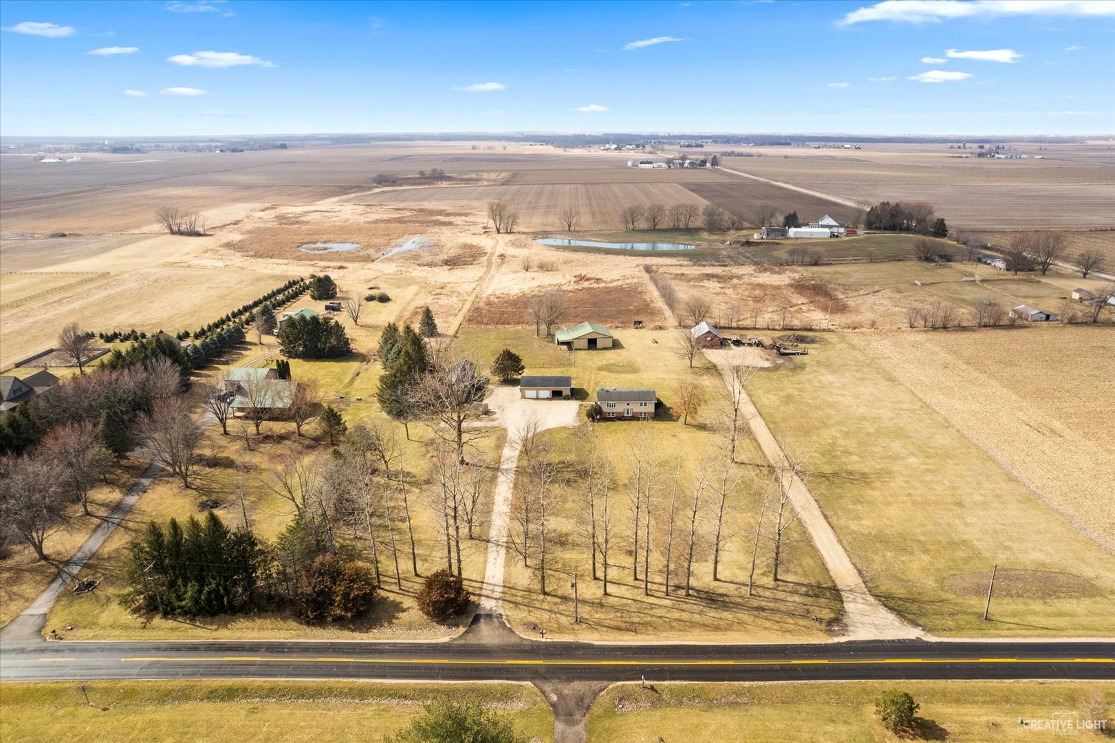 4433 East 29th Road Sandwich, IL 60548 - Photo 3 of 29