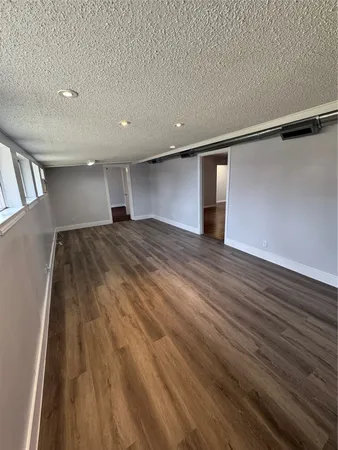 $2,500 | 504 Westmorland Drive, Austin, TX 78745