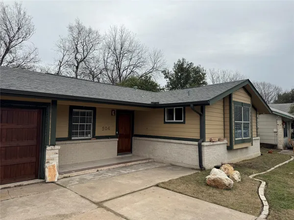 $2,500 | 504 Westmorland Drive, Austin, TX 78745