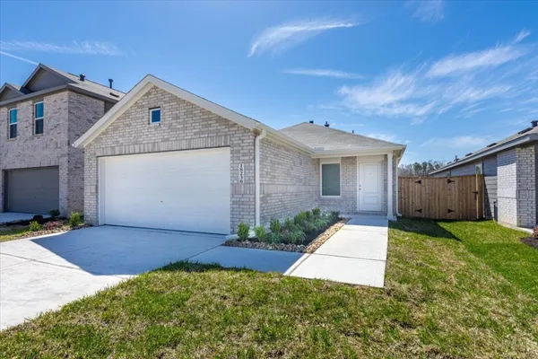 $1,750 | 18236 Pontecorvo Lane, New Caney, TX 77357