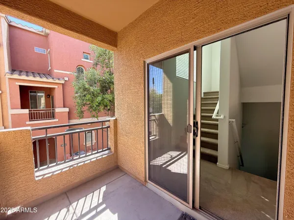 $1,995 | 240 West Juniper Avenue, Unit 1027, Gilbert, AZ 85233