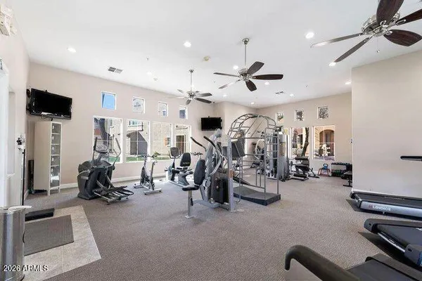 $1,995 | 240 West Juniper Avenue, Unit 1027, Gilbert, AZ 85233