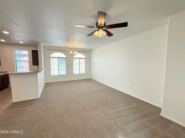 $1,895 | 240 West Juniper Avenue, Unit 1027, Gilbert, AZ 85233