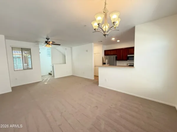 $1,995 | 240 West Juniper Avenue, Unit 1027, Gilbert, AZ 85233