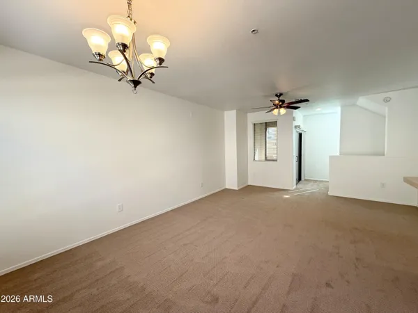 $1,895 | 240 West Juniper Avenue, Unit 1027, Gilbert, AZ 85233