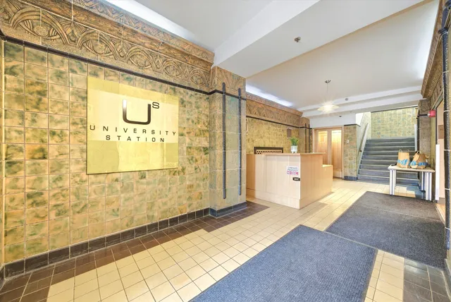 $220,000 | 1550 South Blue Island Avenue, Unit 608, Chicago, IL 60608