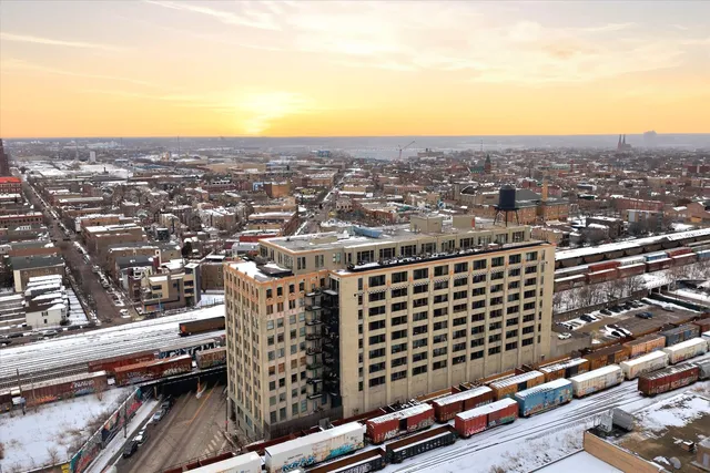 $220,000 | 1550 South Blue Island Avenue, Unit 608, Chicago, IL 60608