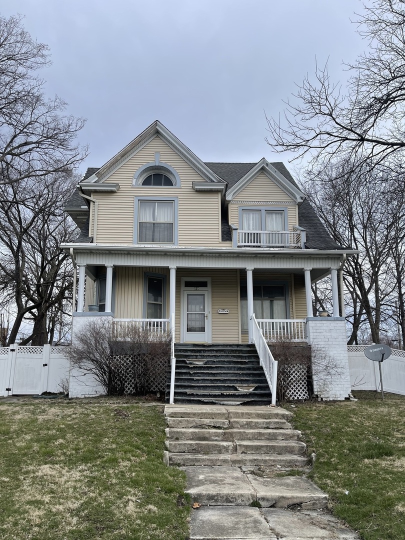 313 East Congress Avenue Rantoul, IL 61866 - Photo 1 of 5 Gallery Image 1
