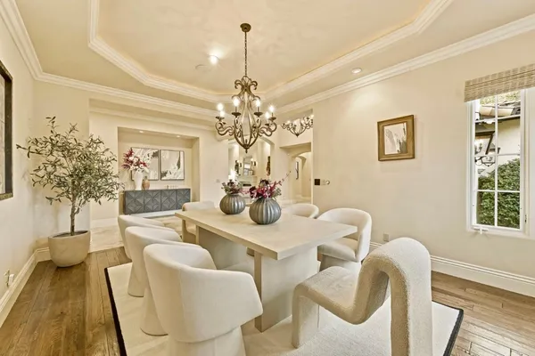 $8,380,000 | 484 Cherry Avenue, Los Altos, CA 94022