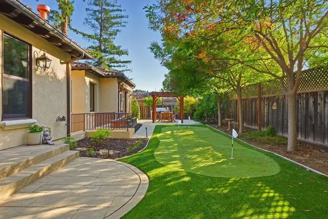 $8,980,000 | 484 Cherry Avenue, Los Altos, CA 94022