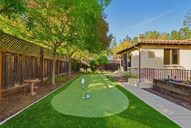 $8,980,000 | 484 Cherry Avenue, Los Altos, CA 94022
