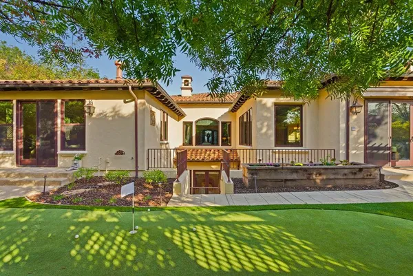 $8,380,000 | 484 Cherry Avenue, Los Altos, CA 94022