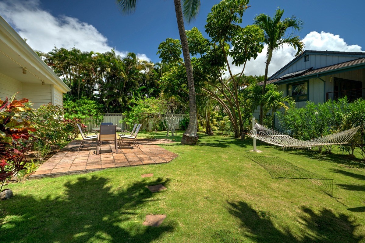 2415 Linaka Road Koloa, HI 96756 - Photo 21 of 25 a view of backyard of house with green space