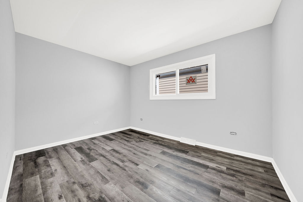 6425 South Racine Avenue Chicago, IL 60636 - Photo 18 of 24 Gallery Image 18