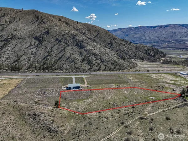 $284,500 | 7 Tunnel Hill Road, Unit LOT 3, Chelan, WA 98816